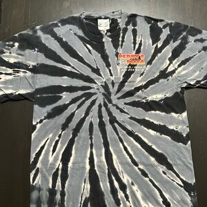 Perry’s Pizza in Gustine, CA tie dye T-shirt